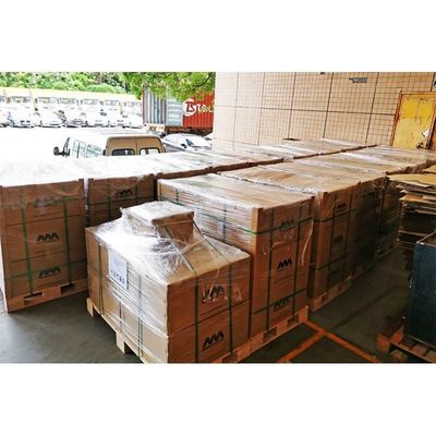 13A Courant de sortie Inverseur hybride solaire 10KW avec fonction parallèle IP 65 Megarevo R8KLNA