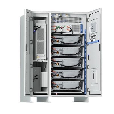 Une centrale solaire de 3500 kg de 1000 V dotée d'une technologie de refroidissement avancée et d'une capacité de 100 kWh