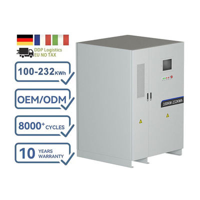 Puissance nominale 100 KVA Batterie de stockage du système solaire commercial pour connexion hors réseau