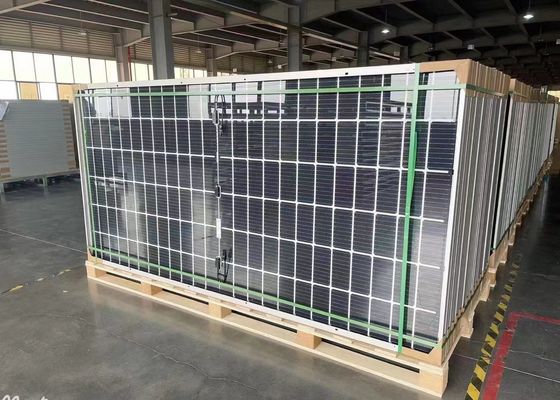 610W JA Mono MBB demi-cellule de type N Bifacial Double Glass PV Module Panneau solaire 4mm 2 IEC