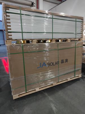 JA Solar JAM72D42 LB 610 615 620 625 630 635 Watts Panneau solaire bifacial à double verre de type N TOPCon