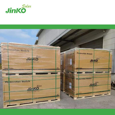 Panneaux solaires de niveau 1 Jinko Tiger Neo N-type 590W avec revêtement anti-réflexion