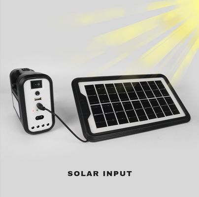 Kit d'éclairage solaire compact hors réseau avec ampoule à LED